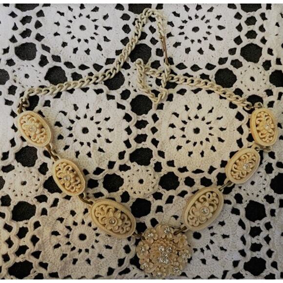 VINTAGE Jewelry Set - Picture 2 of 3